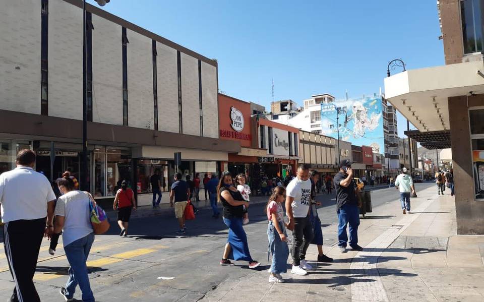 Comerciantes de Saltillo preocupados por el semáforo en rojo - El Sol de la  Laguna | Noticias Locales, Policiacas, sobre México, Coahuila y el Mundo